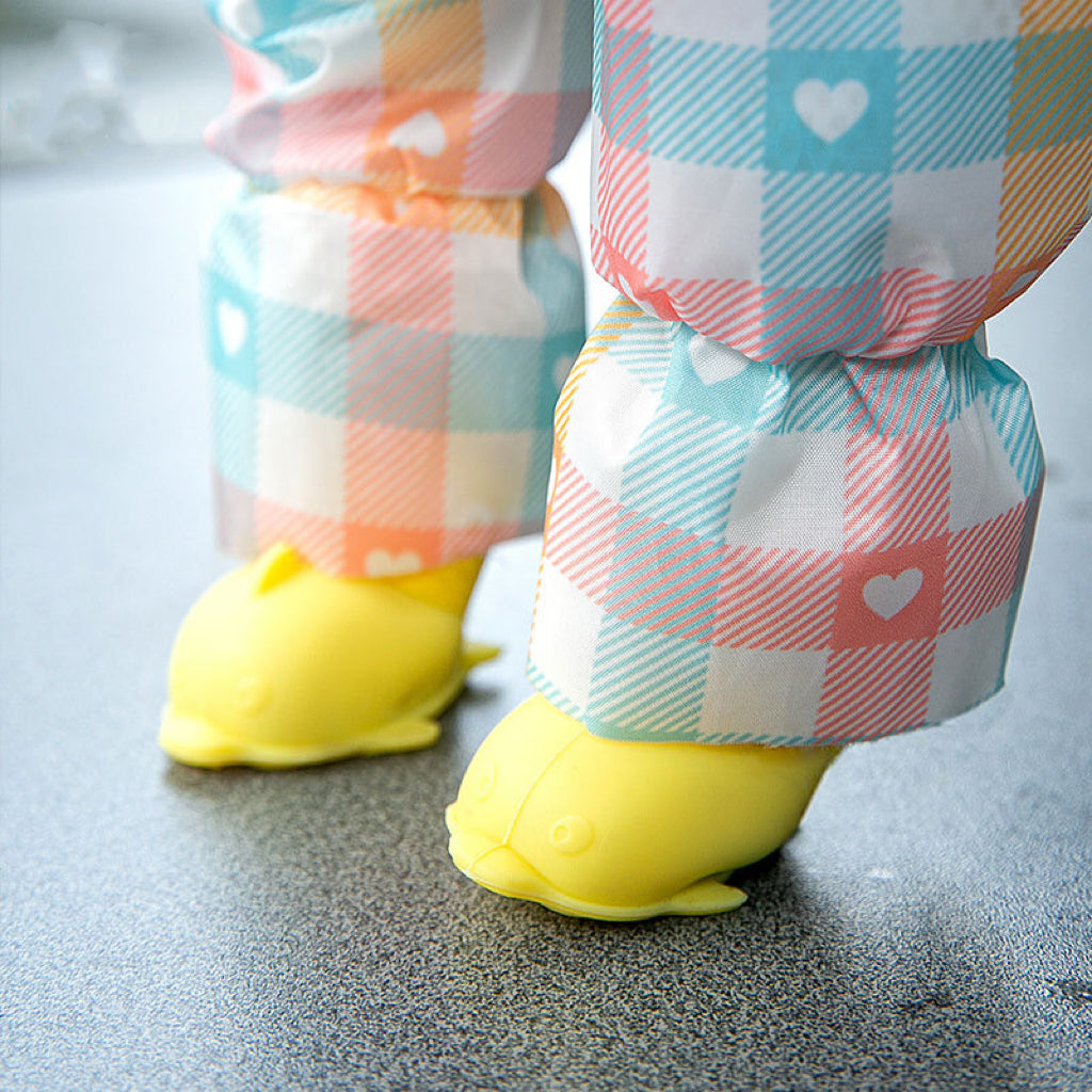 Full-Coverage Reflective Raincoat – Waterproof Plaid Suit with Leash Hook for Small & Medium Dogs